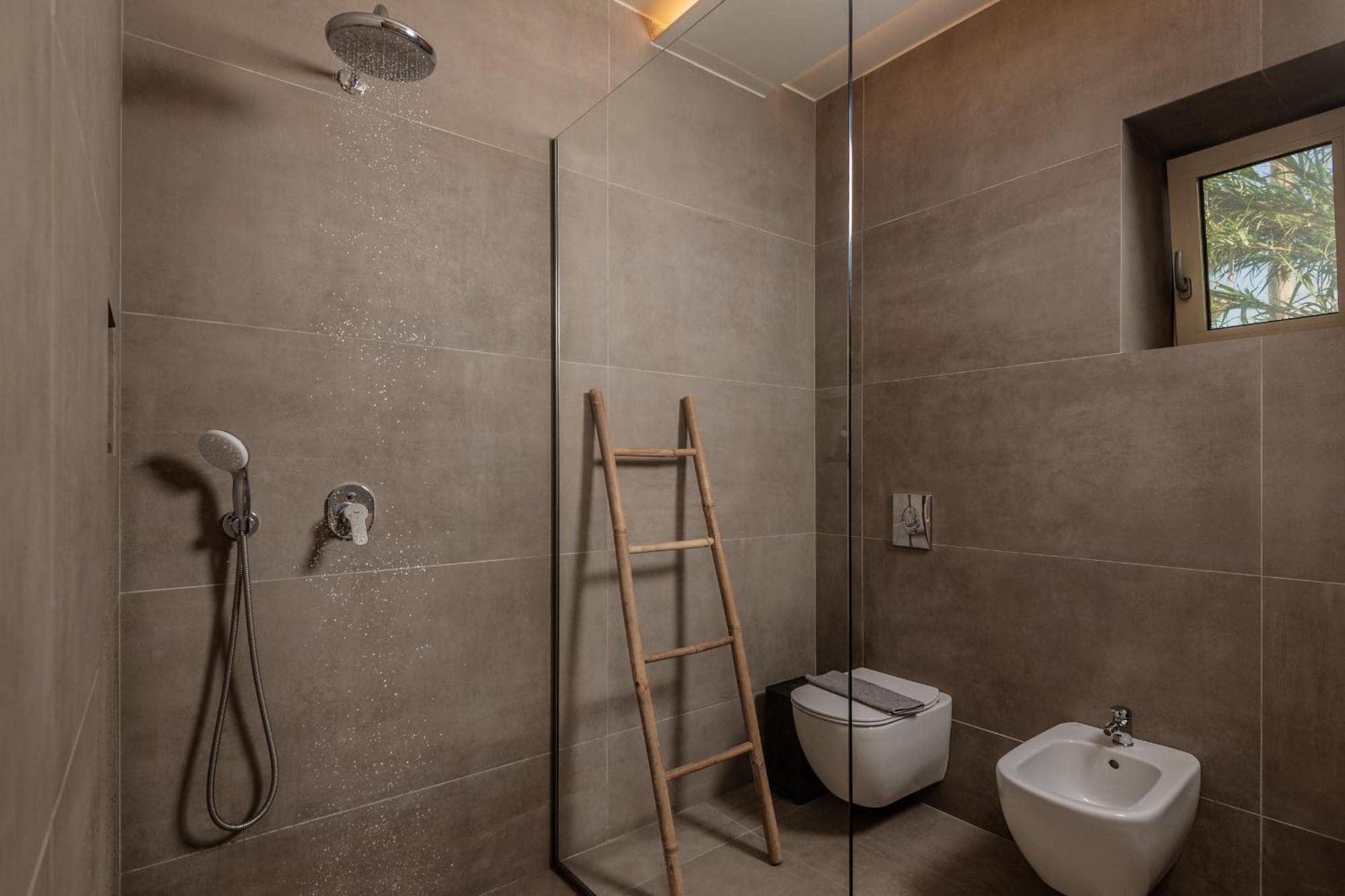 Arignote Suites Laganász Kültér fotó