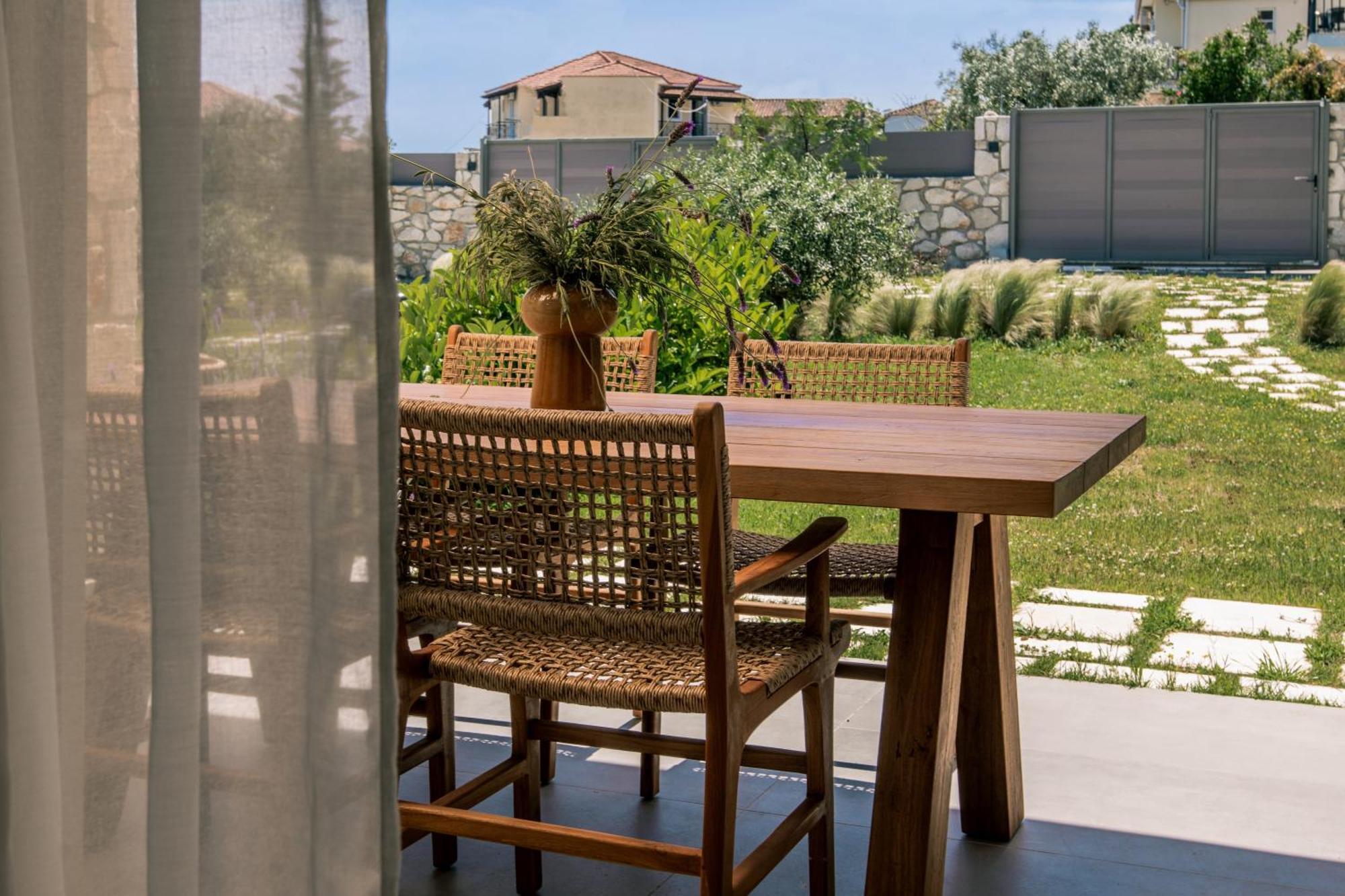 Arignote Suites Laganász Kültér fotó
